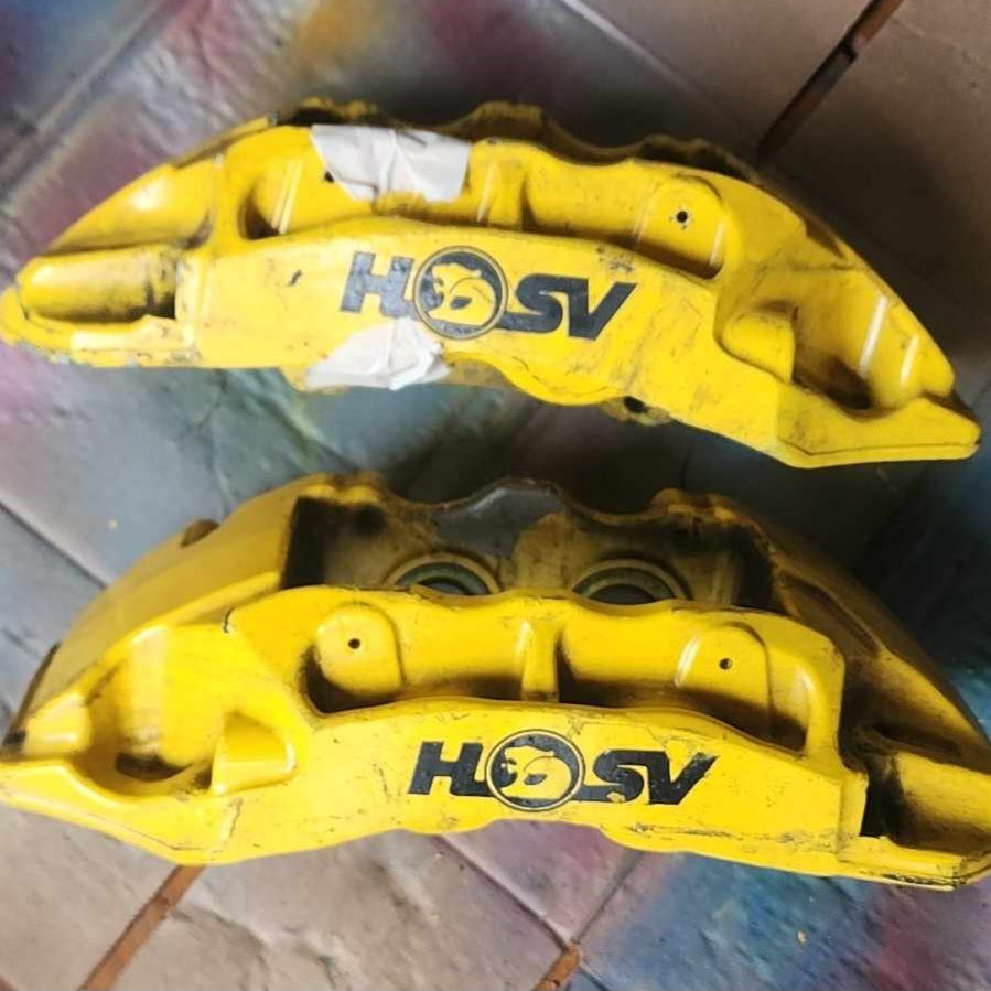 A pair of VF HSV calipers sent in by a customer to be repainted